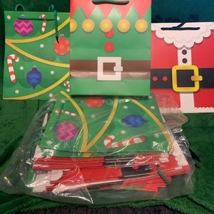 Brand New Christmas holiday Gift Bag Lot of 18 variety for Xmas